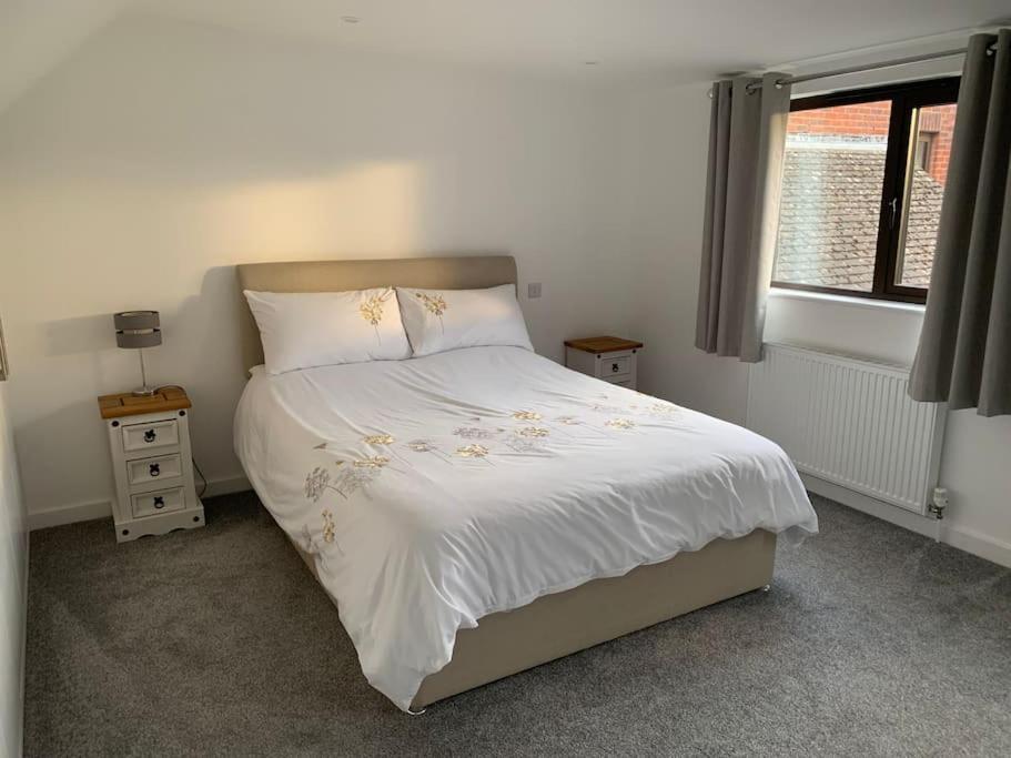 1 Bedroom Self Contained Separate Annexe In Exeter Ide 外观 照片