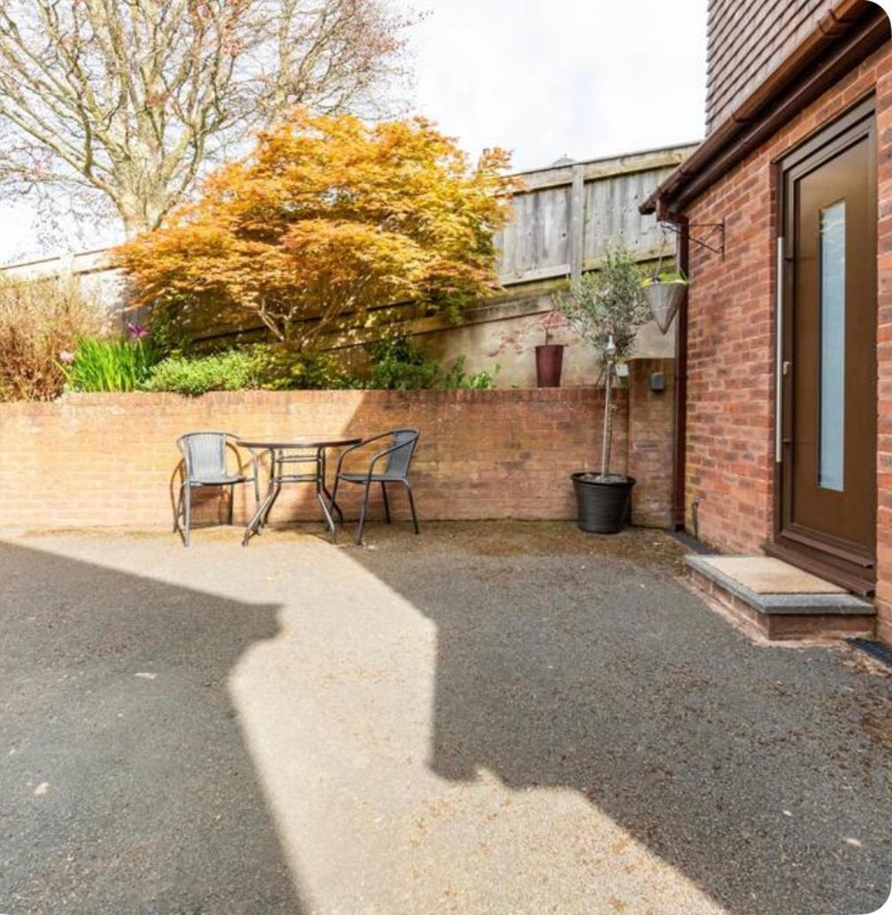 1 Bedroom Self Contained Separate Annexe In Exeter Ide 外观 照片